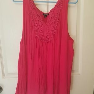 Cute plus size cury womans sleeveless top